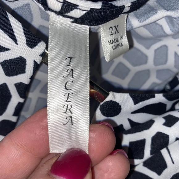 Tacera Women’s Midi Dress Plus Size 2X Black & White Abstract Notched V-… - Picture 3 of 16